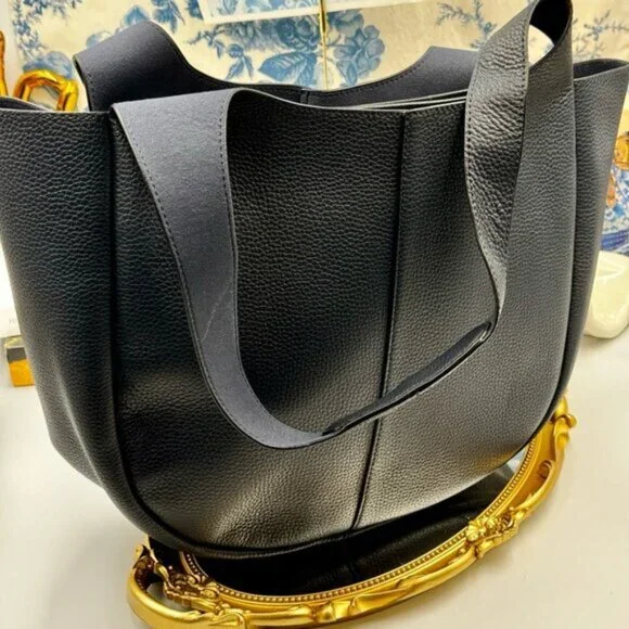 🆕 OROTON 🧿 NWOT Emilia Tote Bag, Navy Blue Leather - Picture 8 of 13